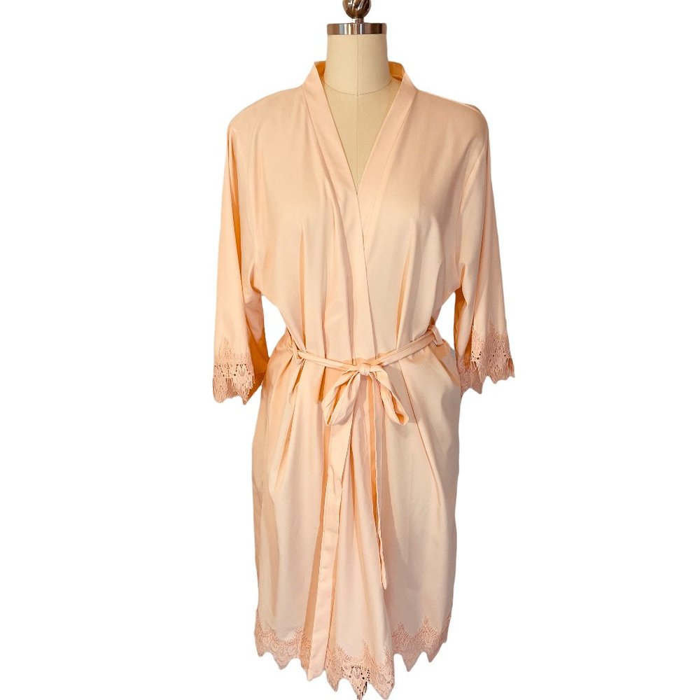 SS Weddings Pink Bridal Robe Bridesmaid Short 3/4 Sleeve Lace Trim Wrap M/L EUC!